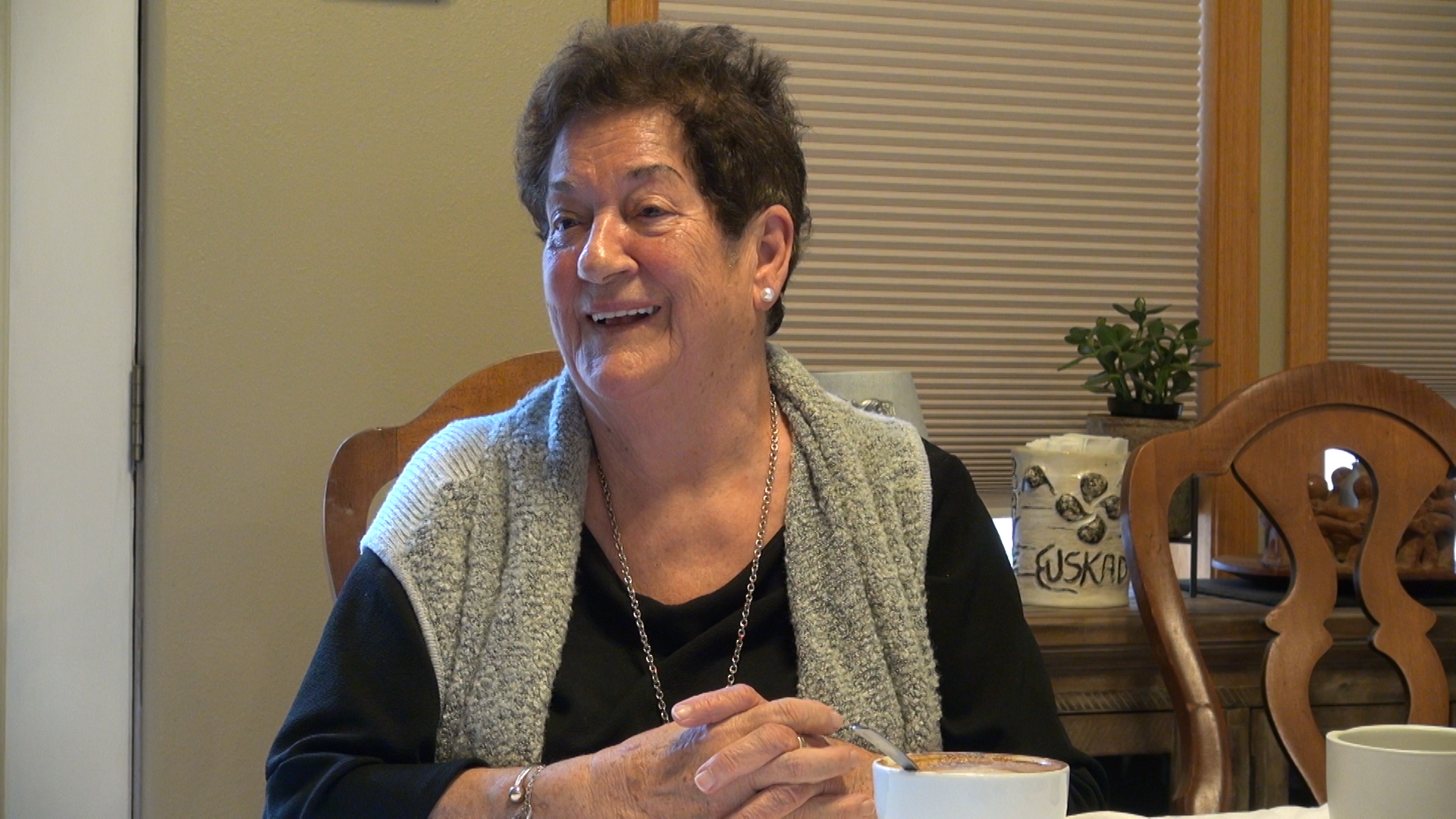 Dominguez_Milagros(Varas_Barasoain) _STILL1